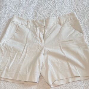 Vince Camuto Cream Tailored Walkshorts